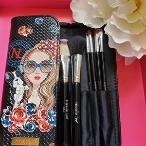 Nicole Lee Makeup Brush Wallet